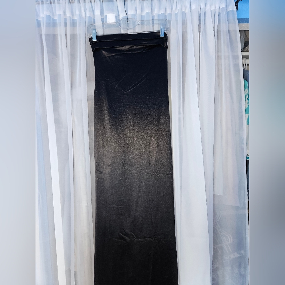 Stretchy strapless maxi dress with draped back - Picture 5 of 14